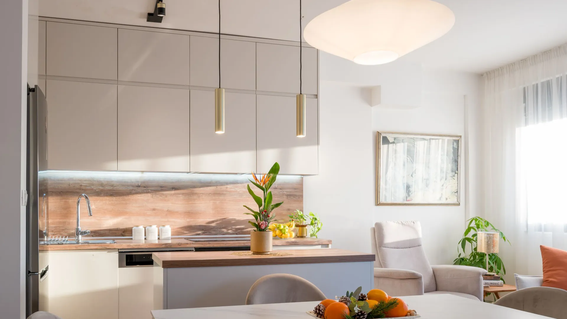 Prodaja, dvosoban stan, 63m², Pod Kuk, Tivat