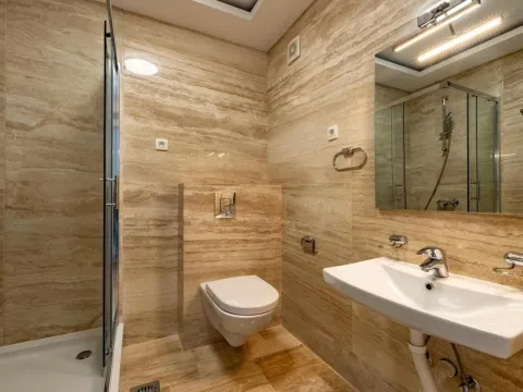 Sale, three bedroom apartment, 160m², Pržno, Budva - image 5