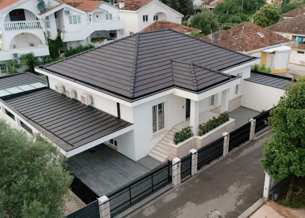 Izdavanje, kuća, 130m², Masline, Podgorica