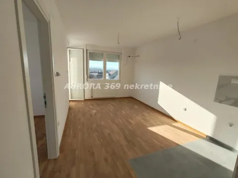 Sale, two bedroom apartment, 38m², Telep, Novi Sad Sve Podlokacije - image 4