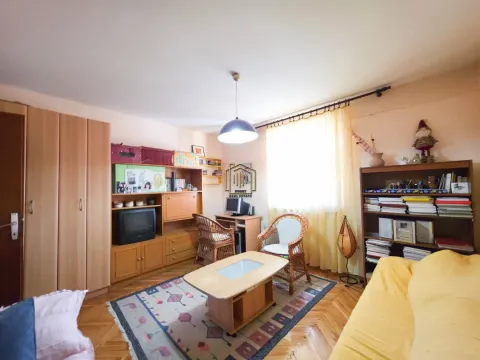 Prodaja, dvosoban stan, 74m², Lepa Kata, Podgorica - image 8