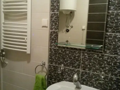 Izdavanje, dvosoban stan, 48m², Grbavica, Novi Sad Sve Podlokacije - image 20