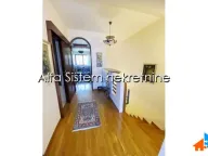 Izdavanje, kuća, 240m², Banovo Brdo, Beograd - image 17