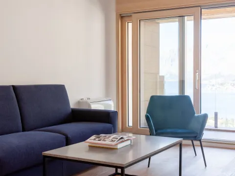 Sale, five bedroom apartment, 253m², Kotor, Crna Gora - image 5