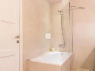 Prodaja, dvosoban stan, 119m², Kotor, Crna Gora - image 11