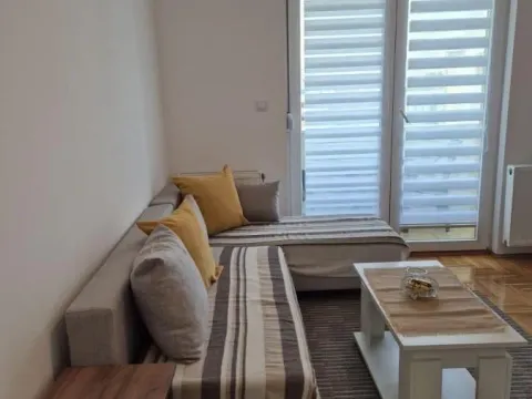 Izdavanje, jednosoban stan, 32m², Telep, Novi Sad Sve Podlokacije - image 2