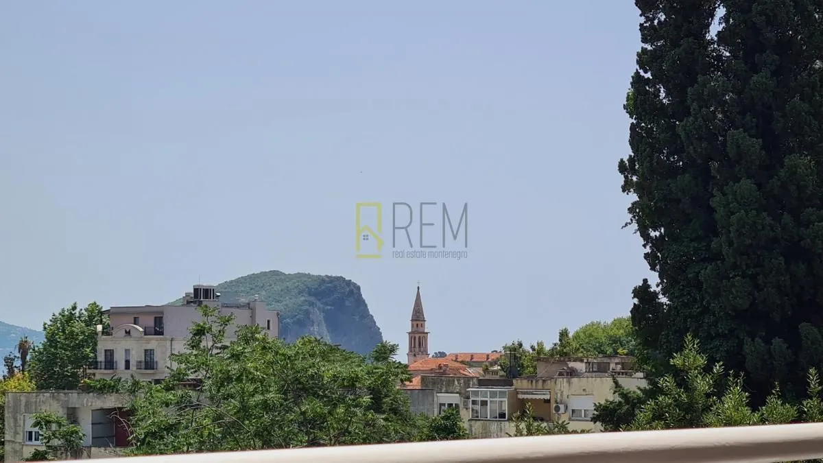Sale, three bedroom apartment, 86m², Centar, Budva