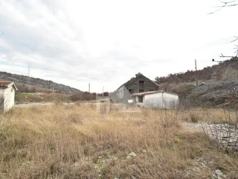 Zemljište in Rogami