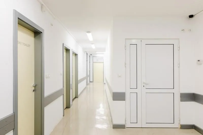 Prodaja, poslovni prostor, 149m², Slavujev Venac, Zvezdara Sve Podlokacije