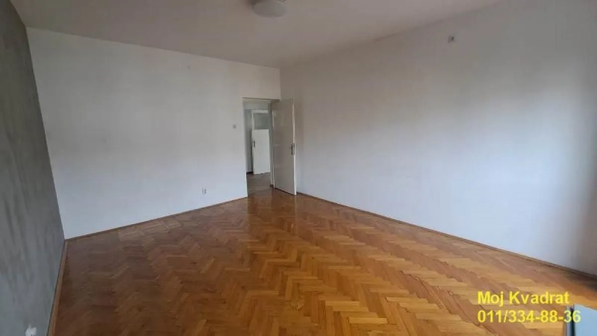 Prodaja, dvosoban stan, 68m², Stari Grad, Beograd
