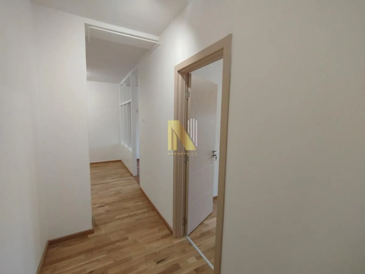 Prodaja, dvosoban stan, 59m², Železnička Stanica, Novi Sad Sve Podlokacije