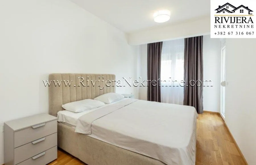 Prodaja, dvosoban stan, 87m², Baošići, Herceg Novi