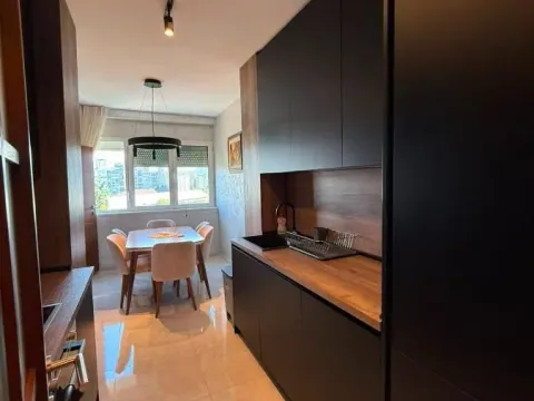 Rent, three bedroom apartment, 95m², Tuški Put, Podgorica - image 4