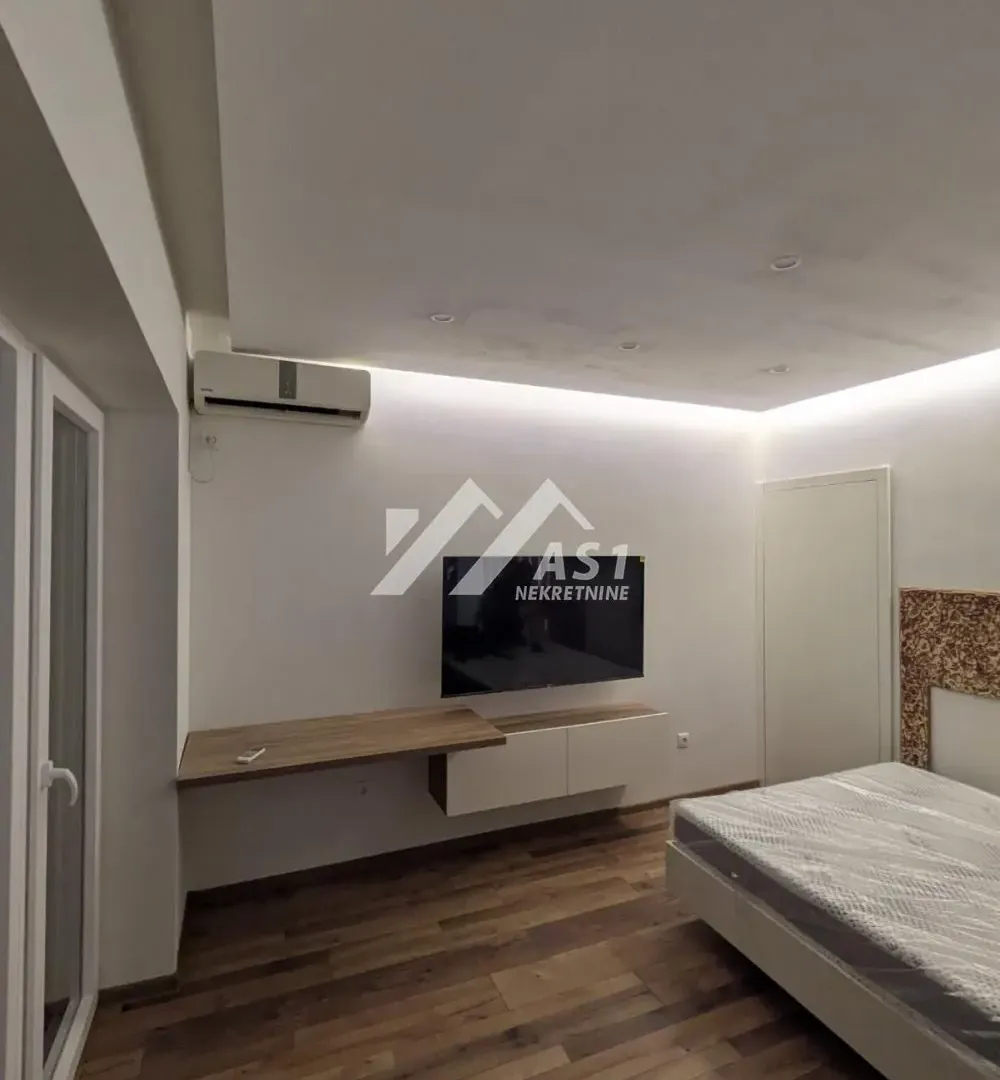 Izdavanje, stan, 28m², Novi Sad Sve Podlokacije, Novi Sad