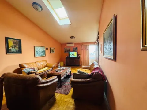 Prodaja, trosoban stan, 121m², Preko Morače, Podgorica - image 3