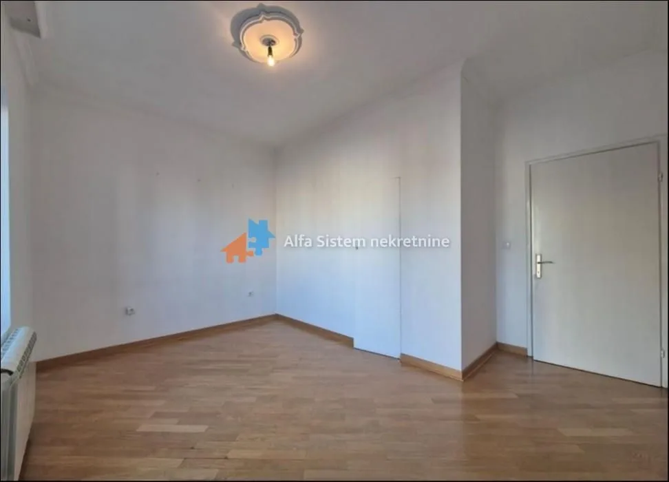 Rent, apartment, 110m², Kalenić Pijaca, Vračar Sve Podlokacije