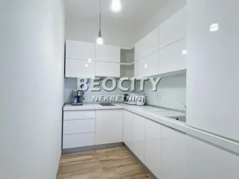 Prodaja, trosoban stan, 77m², Centar, Budva - image 17