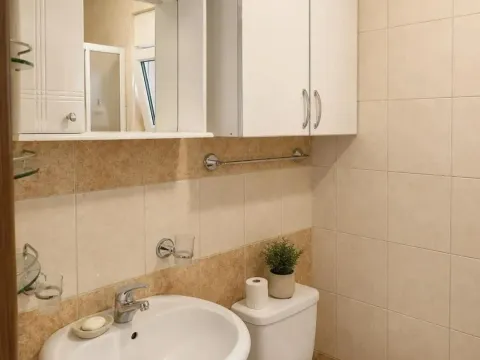 Prodaja, dvosoban stan, 64m², Stari Aerodrom, Podgorica - image 7