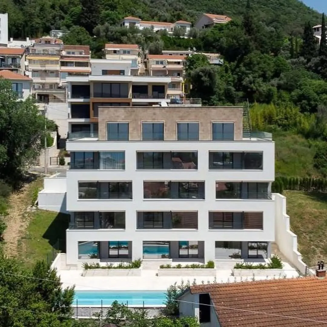 Prodaja, dvosoban stan, 101m², Donja Lastva, Tivat