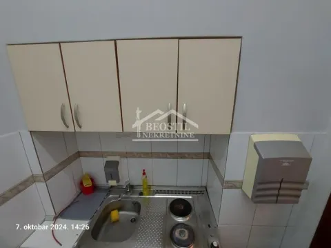 Rent, four bedroom apartment, 62m², Savski Venac, Beograd - image 3