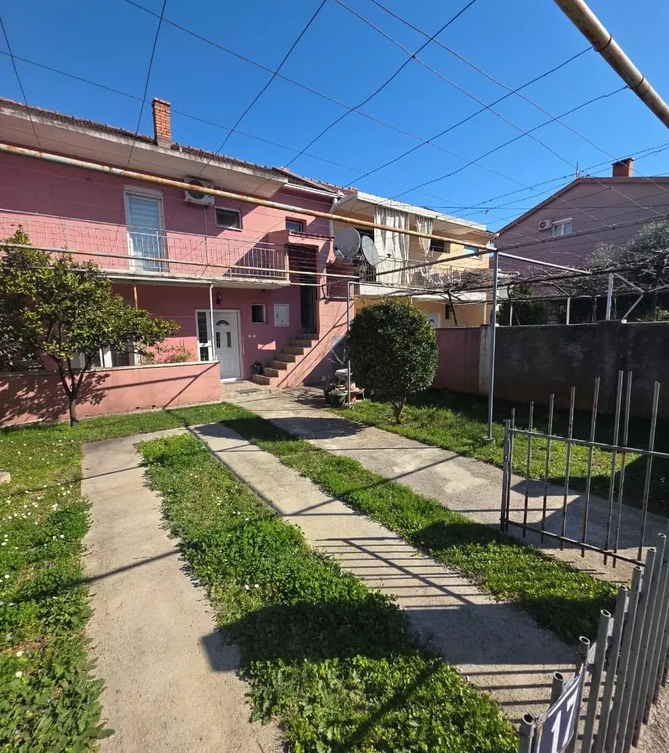 Prodaja, kuća, 86m², Stari Aerodrom, Podgorica