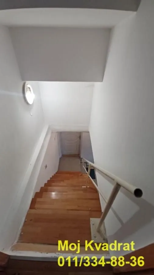 Prodaja, trosoban stan, 66m², Zemun Kalvarija, Zemun Sve Podlokacije