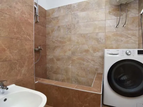 Rent, two bedroom apartment, 94m², Zavala, Budva - image 4