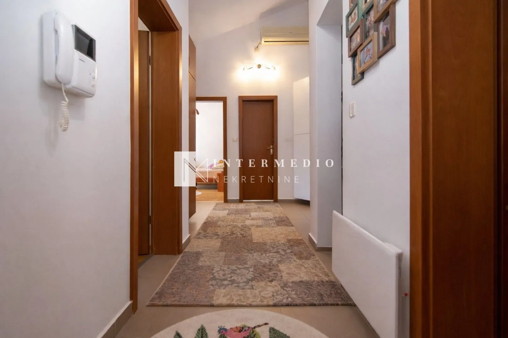 Rent, four bedroom apartment, 137m², Topla, Herceg Novi