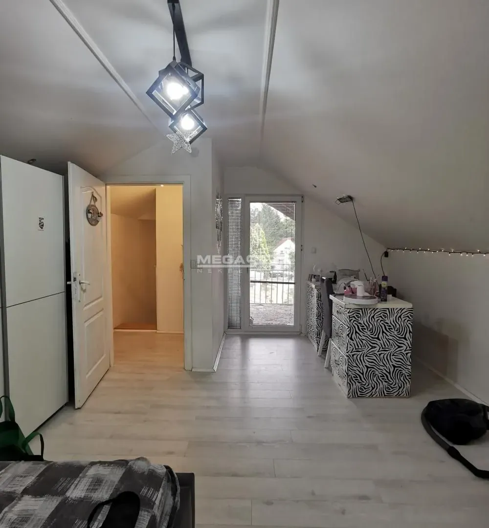 Prodaja, kuća, 130m², Ledine, Beograd