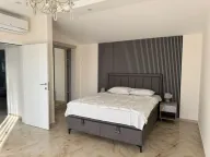 Izdavanje, kuća, 345m², Seljanovo, Tivat - image 9