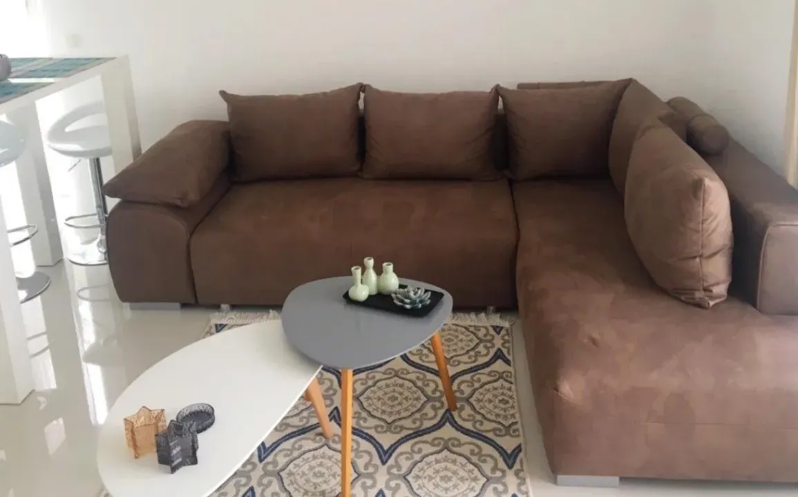 Izdavanje, jednosoban stan, 52m², Dobrota, Kotor