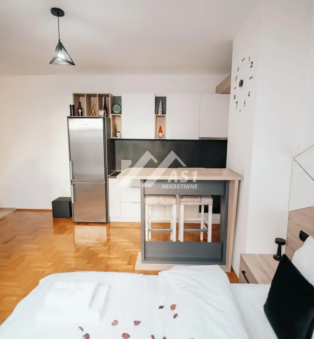 Izdavanje, jednosoban stan, 34m², Novi Sad Sve Podlokacije, Novi Sad