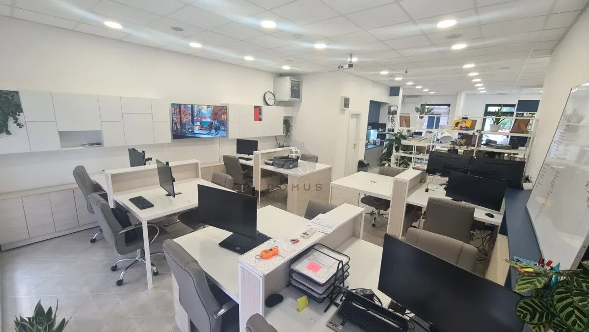 Izdavanje, poslovni prostor, 98m², Stari Aerodrom, Podgorica