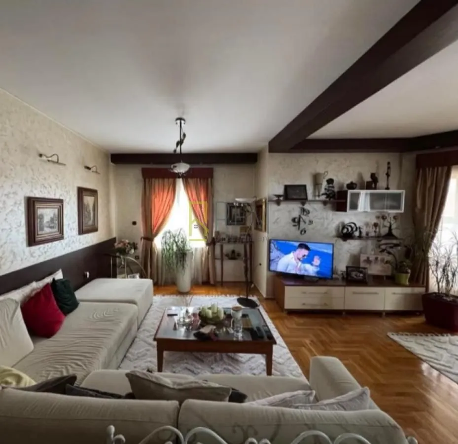 Prodaja, trosoban stan, 109m², Momišići, Podgorica