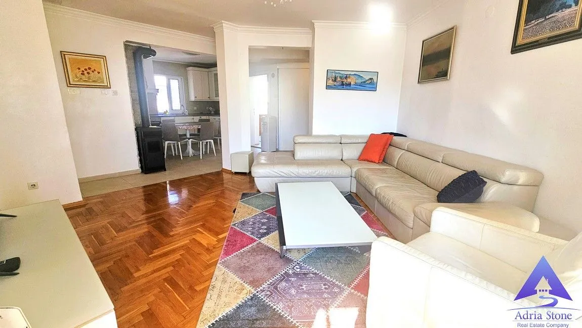 Prodaja, trosoban stan, 80m², Golubovina, Budva