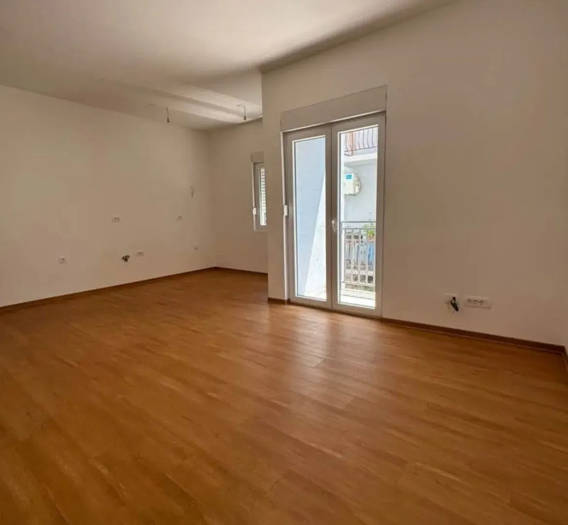 Prodaja, dvosoban stan, 60m², Zabjelo, Podgorica