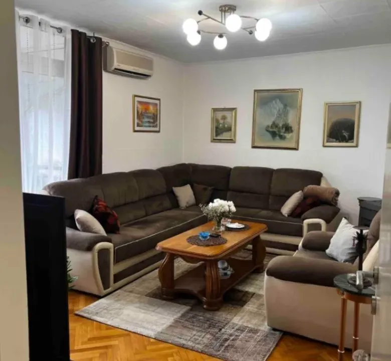 Prodaja, dvosoban stan, 75m², Pobrežje, Podgorica