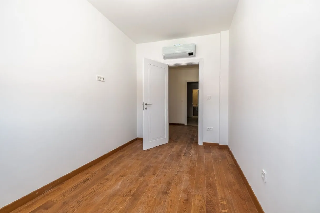 Rent, apartment, 129m², Tološka šuma, Podgorica