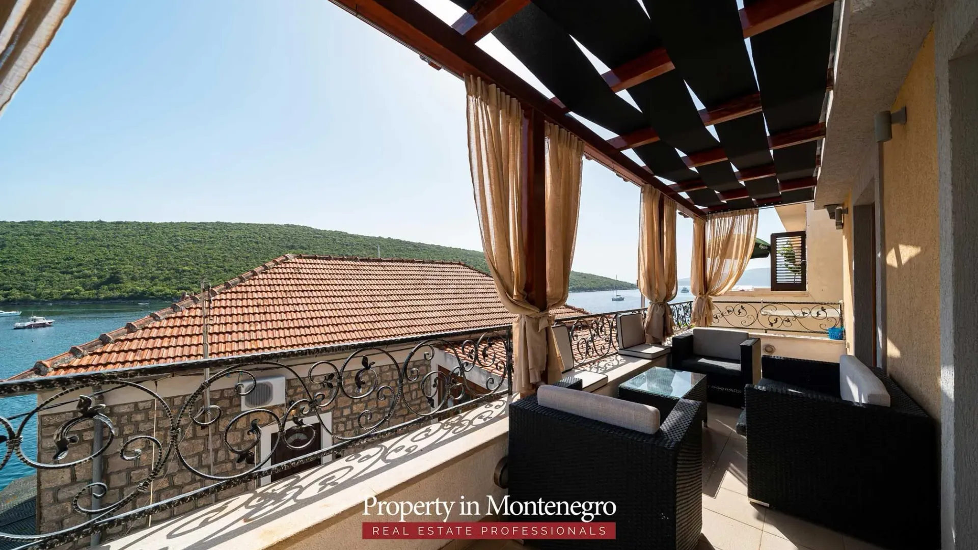 Sale, house, 266m², Kotor, Crna Gora