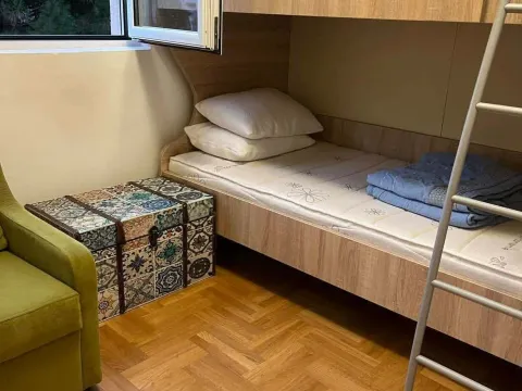 Rent, two bedroom apartment, 53m², Maslinjak, Budva - image 9