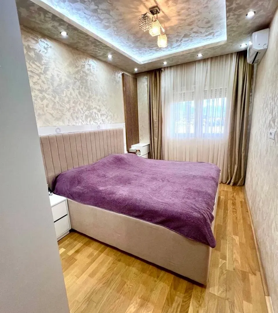 Izdavanje, trosoban stan, 70m², Stari Aerodrom, Podgorica