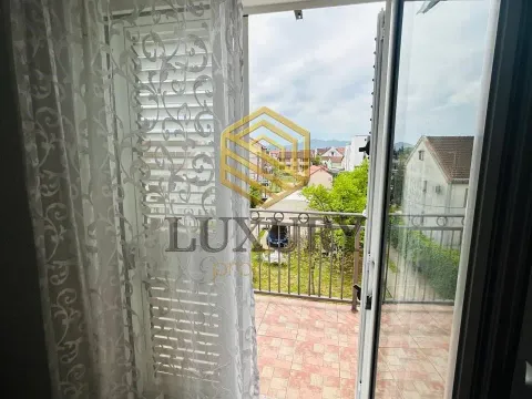 Rent, two bedroom apartment, 70m², Dalmatinska ulica, Podgorica - image 14