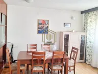 Izdavanje, trosoban stan, 85m², Podgorica, Crna Gora - image 1