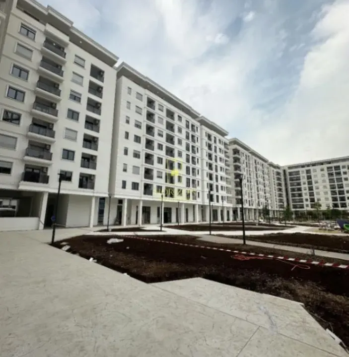 Prodaja, dvosoban stan, 76m², Tološka šuma, Podgorica