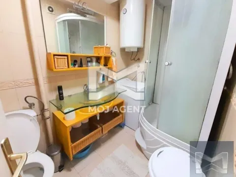 Prodaja, trosoban stan, 81m², Niš, Srbija - image 4