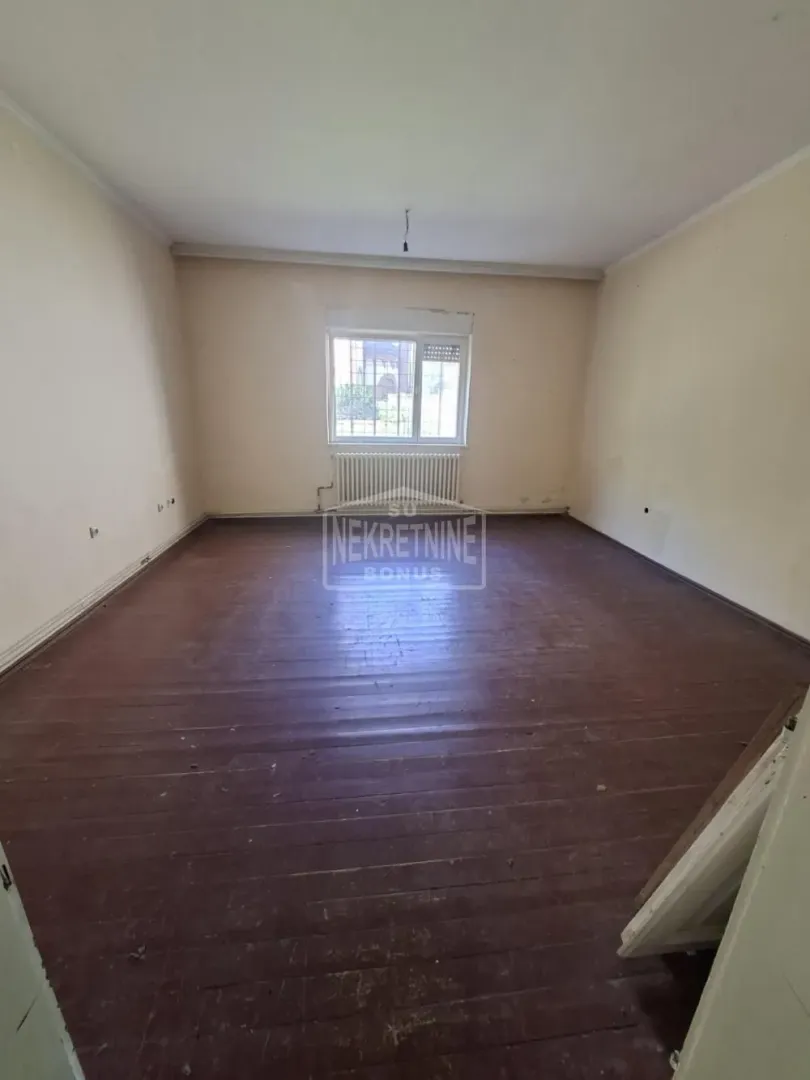 Rent, office space, 60m², Centar, Subotica