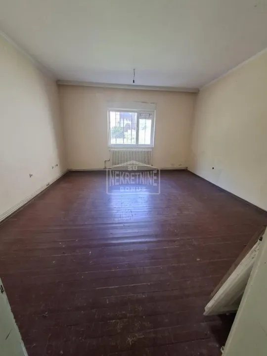 Rent, office space, 60m², Centar, Subotica