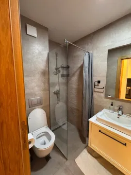 Rent, one bedroom apartment, 62m², Bečići, Budva - image 7
