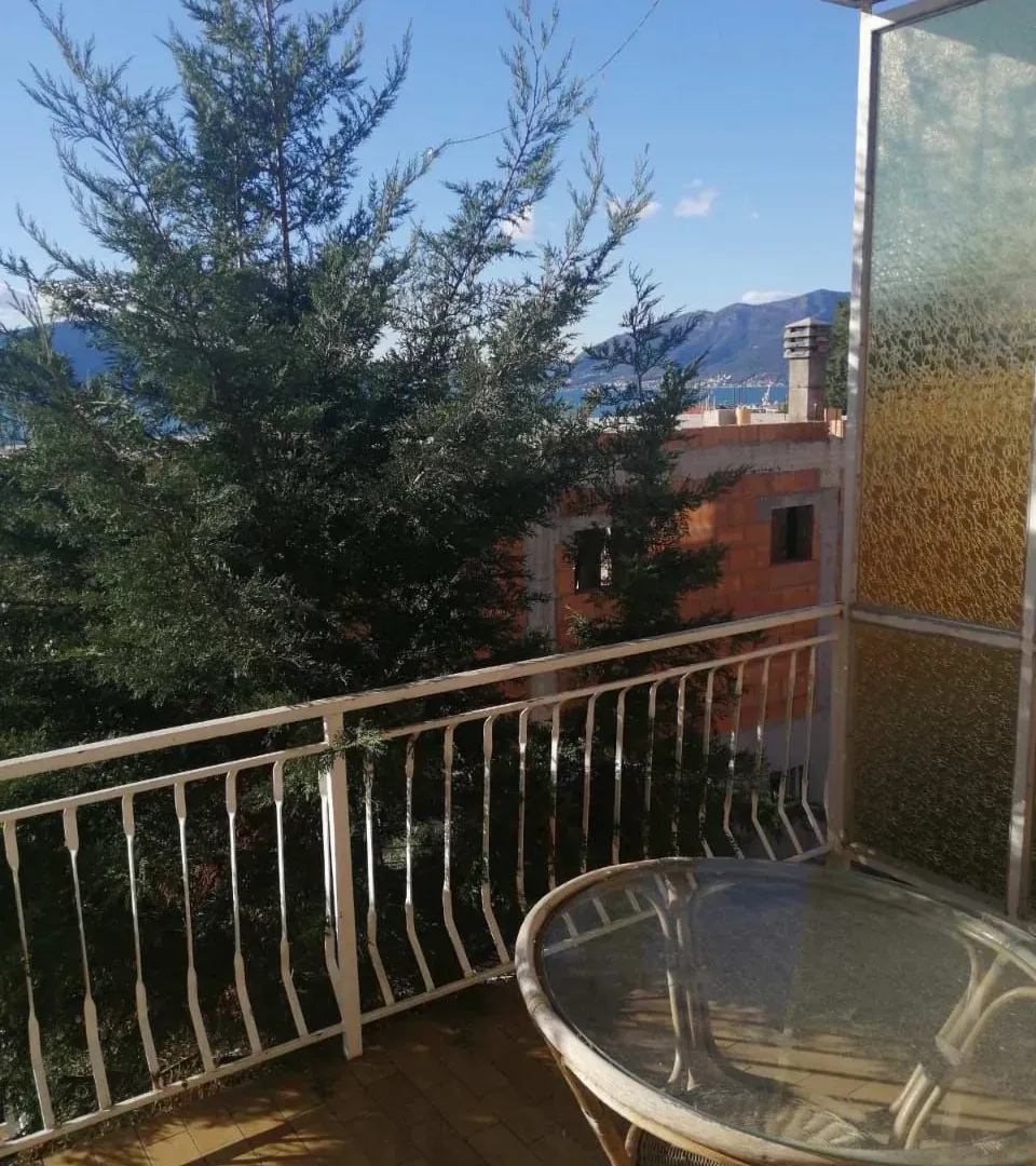 Sale, house, 180m², Tivat, Crna Gora