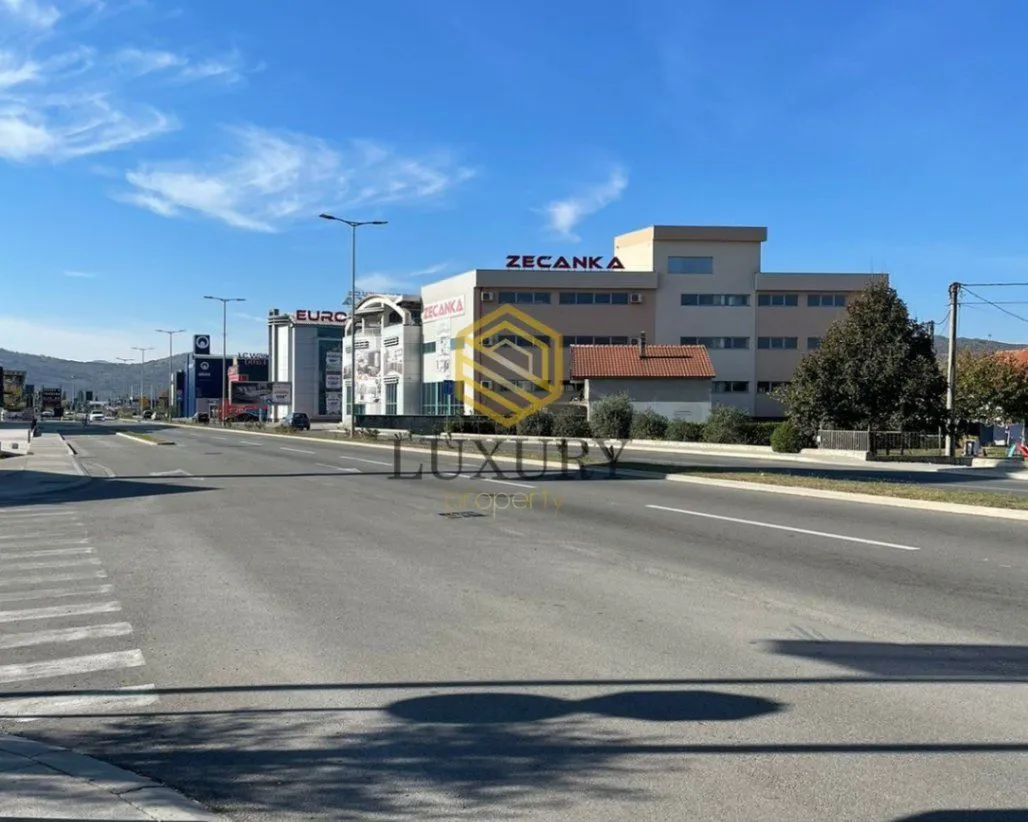 Prodaja, plac, 1500m², Donja Gorica, Podgorica